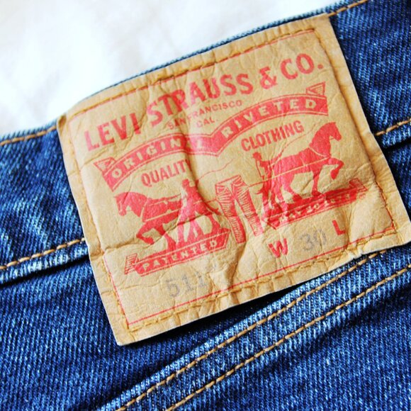 BNWT SS21 LEVI'S 511 SLIM CUT OFF DENIM SHORTS 30 - Picture 10 of 13